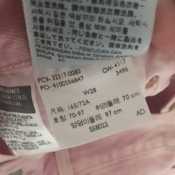 Pink Levi Shorts! New without tags! - Picture 6 of 6